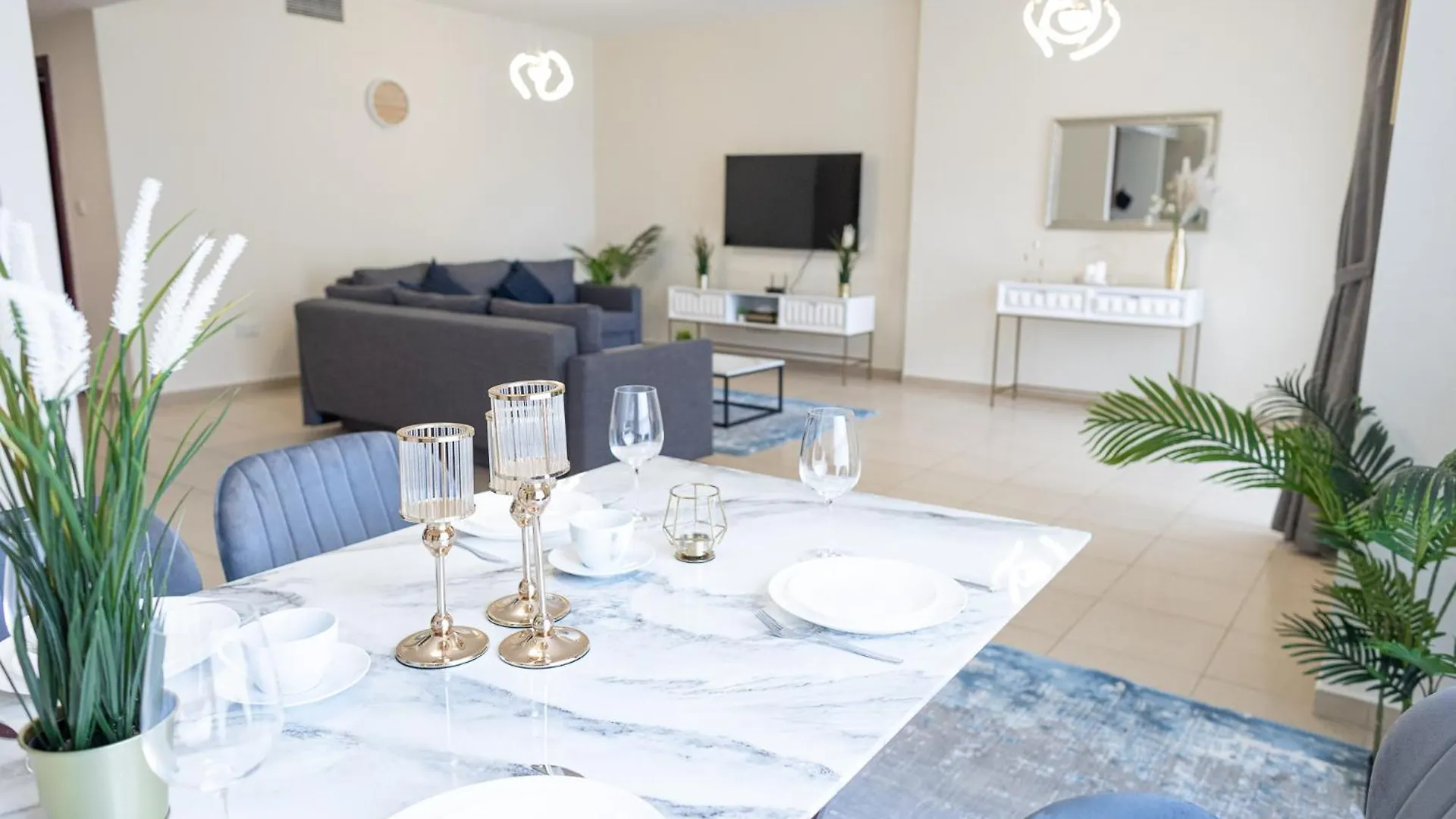 Murjan Jbr Apartment By Happy Season Dubai